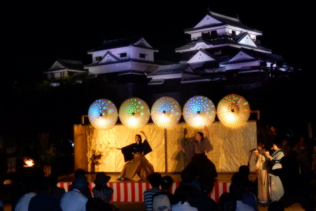 松山城観月祭「月のおもてなしin松山城」